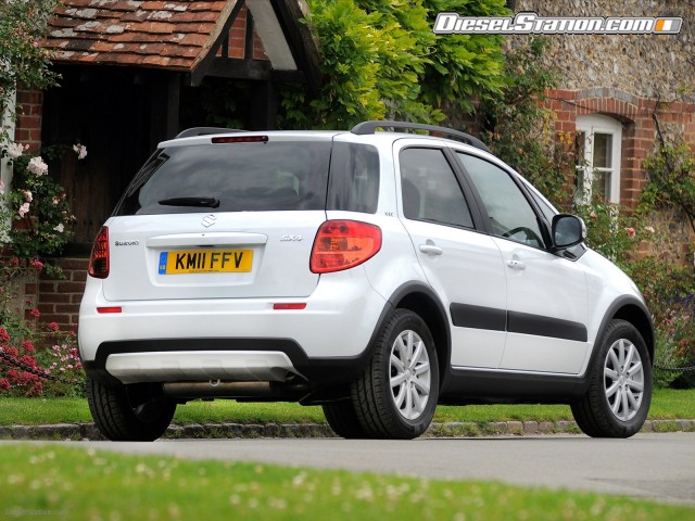 Suzuki SX4 X EC Special Edition 2011 Picture #7 Suzuki SX4 X EC Special Edition 2011 Picture #7