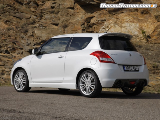 Suzuki Swift Sport 2012 Picture #12 Suzuki Swift Sport 2012 Picture #12