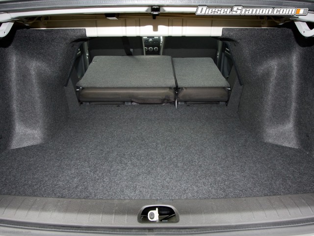 Suzuki The New SX4 Saloon Picture #1 Suzuki The New SX4 Saloon Picture #1