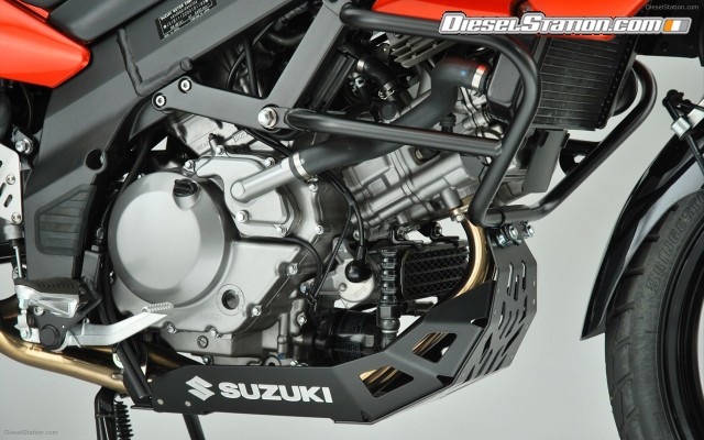 Suzuki V Strom 650 XPEDITION 2011 Widescreen Picture #3 Suzuki V Strom 650 XPEDITION 2011 Widescreen Picture #3