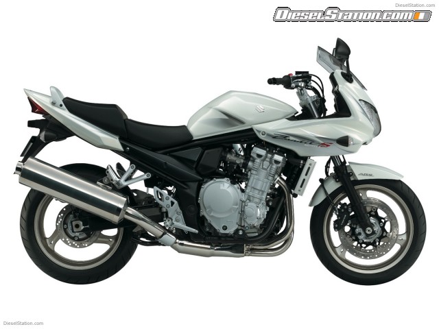 Suzuki WHITE HOT LIMITED RUN RANGE Picture #1 Suzuki WHITE HOT LIMITED RUN RANGE Picture #1