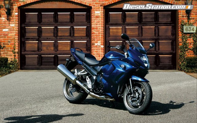 Suzuki all new GSX1250FA Widescreen Picture #5 Suzuki all new GSX1250FA Widescreen Picture #5