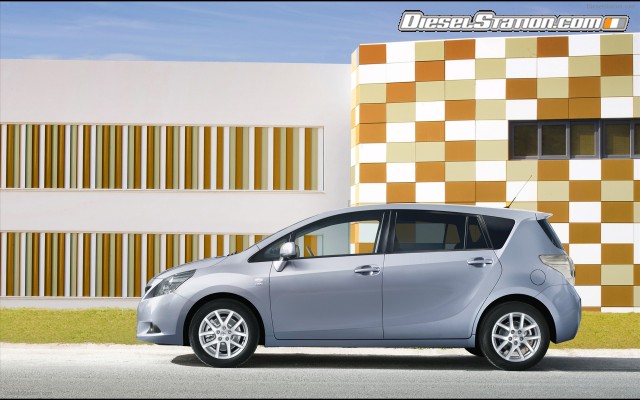 Toyota 2010  New Verso Widescreen Picture #2 Toyota 2010  New Verso Widescreen Picture #2