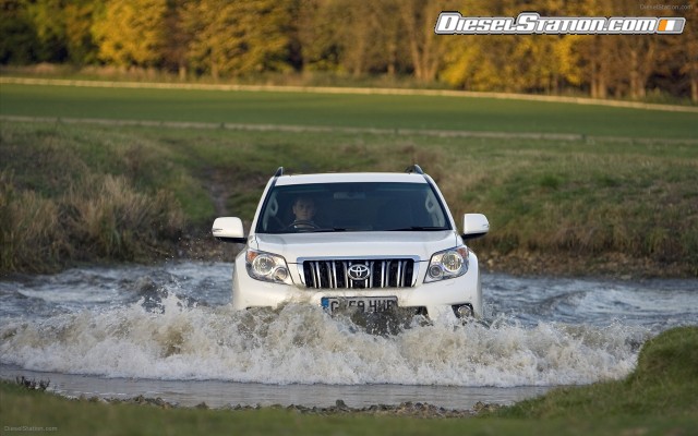 Toyota 2010 Land Cruiser price Widescreen Picture #13 Toyota 2010 Land Cruiser price Widescreen Picture #13