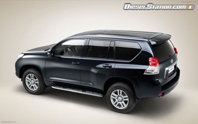 Toyota All new Land Cruiser Widescreen Picture #4 Toyota All new Land Cruiser Widescreen Picture #4