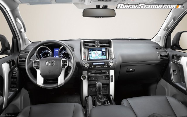 Toyota All new Land Cruiser Widescreen Picture #2 Toyota All new Land Cruiser Widescreen Picture #2