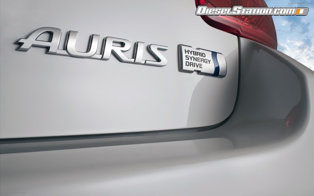 Toyota Auris HSD 2011 Widescreen Picture #14 Toyota Auris HSD 2011 Widescreen Picture #14