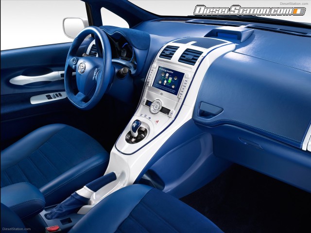 Toyota Auris HSD Full Hybrid Concept Picture #5 Toyota Auris HSD Full Hybrid Concept Picture #5