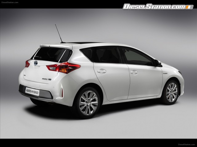 Toyota Auris Hybrid 2013 Picture #5 Toyota Auris Hybrid 2013 Picture #5