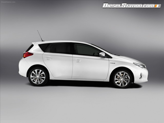 Toyota Auris Hybrid 2013 Picture #6 Toyota Auris Hybrid 2013 Picture #6