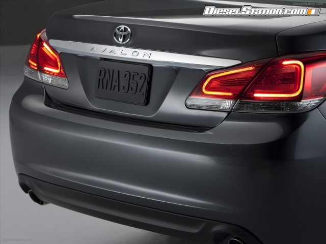 Toyota Avalon 2011 Picture #17 Toyota Avalon 2011 Picture #17