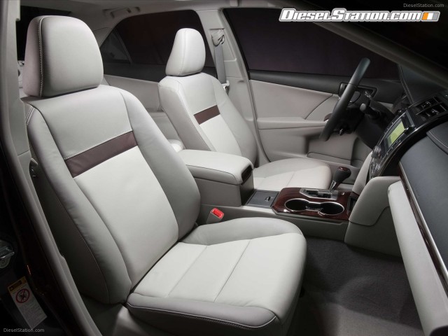 Toyota Camry 2012 Picture #30 Toyota Camry 2012 Picture #30