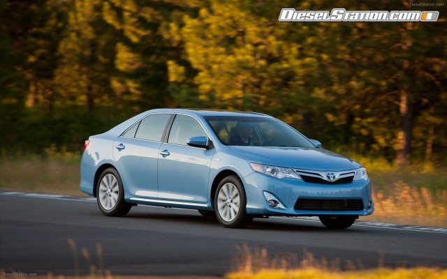 Toyota Camry Hybrid 2012 Widescreen Picture #4 Toyota Camry Hybrid 2012 Widescreen Picture #4