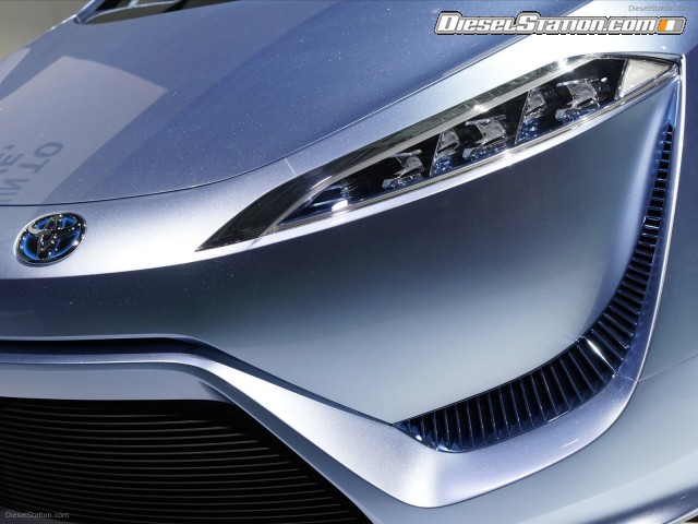 Toyota FCV R Concept Picture #2 Toyota FCV R Concept Picture #2