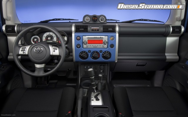 Toyota FJ Cruiser 2012 Widescreen Picture #14 Toyota FJ Cruiser 2012 Widescreen Picture #14