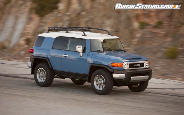 Toyota FJ Cruiser 2012 Widescreen Picture #28 Toyota FJ Cruiser 2012 Widescreen Picture #28