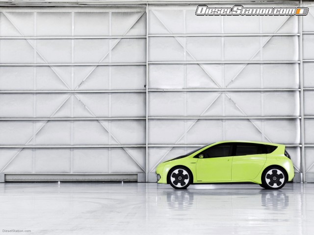 Toyota FT CH Concept Picture #2 Toyota FT CH Concept Picture #2