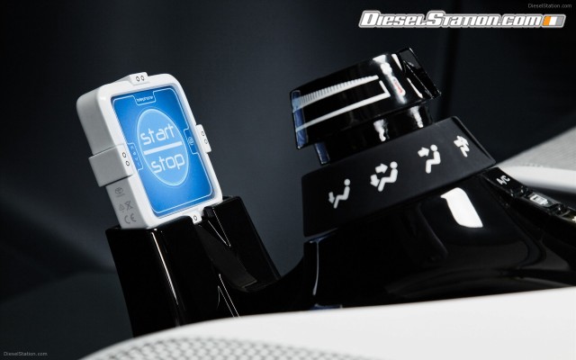 Toyota FT CH Concept Widescreen Picture #17 Toyota FT CH Concept Widescreen Picture #17