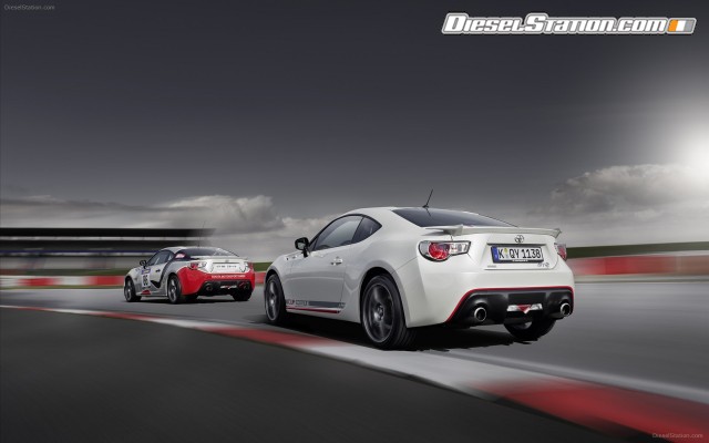 Toyota GT86 Cup Edition 2013 Widescreen Picture #17 Toyota GT86 Cup Edition 2013 Widescreen Picture #17