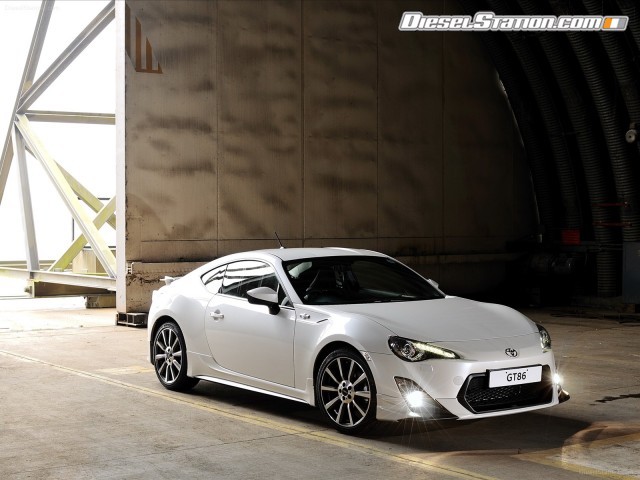Toyota GT86 TRD 2014 Picture #10 Toyota GT86 TRD 2014 Picture #10