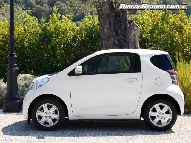 Toyota IQ Picture #2 Toyota IQ Picture #2