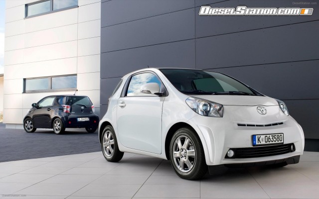 Toyota IQ Widescreen Picture #12 Toyota IQ Widescreen Picture #12