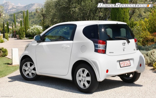 Toyota IQ Widescreen Picture #6 Toyota IQ Widescreen Picture #6