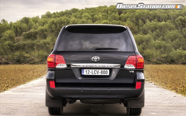 Toyota Land Cruiser V8 2012 Widescreen Picture #12 Toyota Land Cruiser V8 2012 Widescreen Picture #12