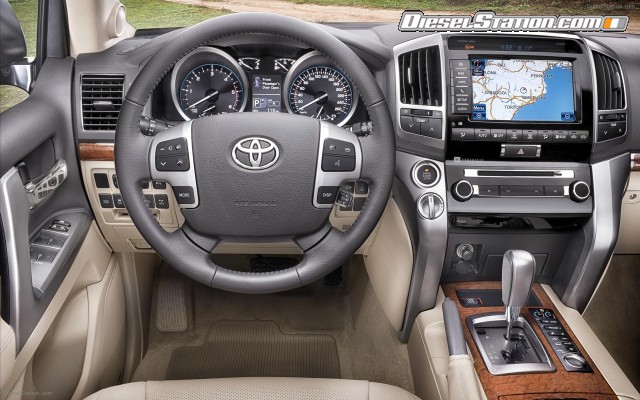 Toyota Land Cruiser V8 2012 Widescreen Picture #20 Toyota Land Cruiser V8 2012 Widescreen Picture #20