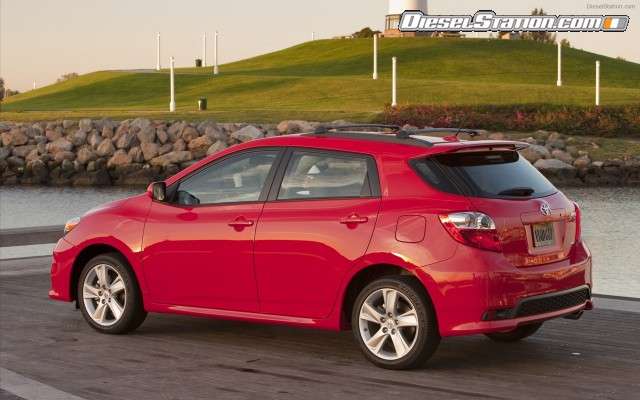 Toyota Matrix 2012 Widescreen Picture #2 Toyota Matrix 2012 Widescreen Picture #2