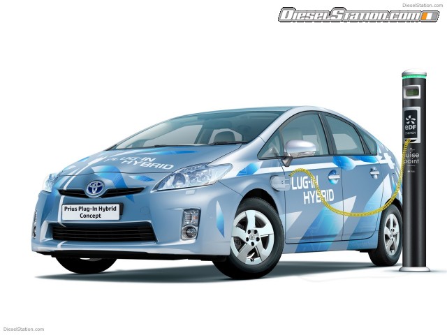Toyota New Prius Plug In Hybrid Picture #1 Toyota New Prius Plug In Hybrid Picture #1