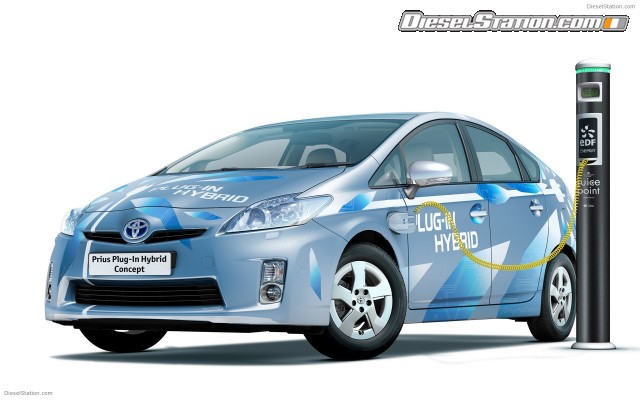 Toyota New Prius Plug In Hybrid Widescreen Picture #3 Toyota New Prius Plug In Hybrid Widescreen Picture #3