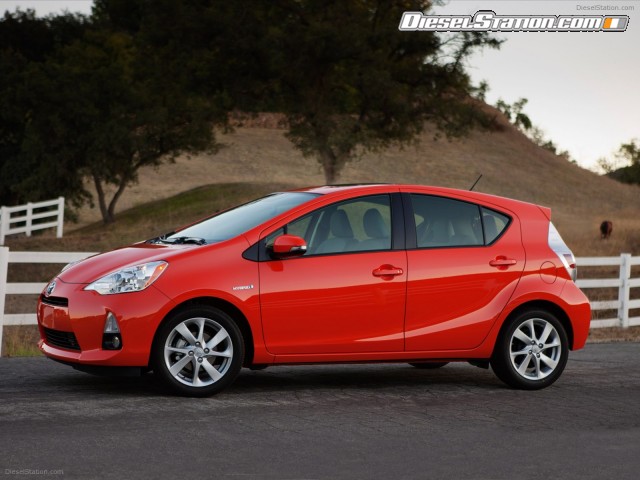 Toyota Prius c 2012 Picture #9 Toyota Prius c 2012 Picture #9