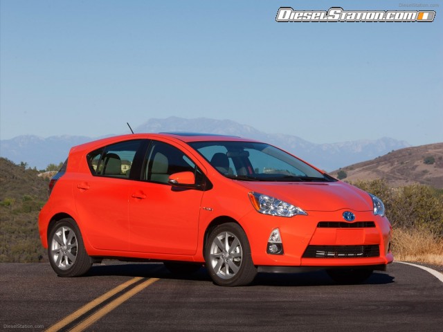 Toyota Prius c 2012 Picture #17 Toyota Prius c 2012 Picture #17