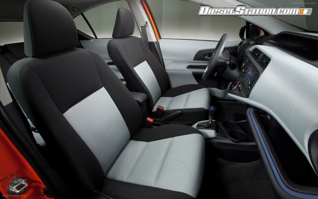 Toyota Prius c 2012 Widescreen Picture #63 Toyota Prius c 2012 Widescreen Picture #63