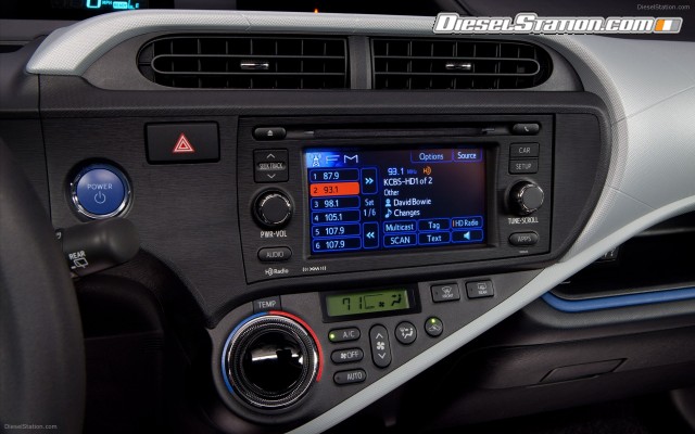 Toyota Prius c 2012 Widescreen Picture #46 Toyota Prius c 2012 Widescreen Picture #46