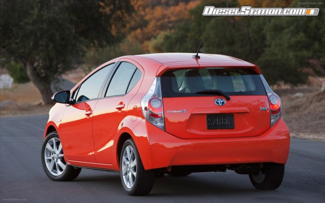 Toyota Prius c 2012 Widescreen Picture #8 Toyota Prius c 2012 Widescreen Picture #8