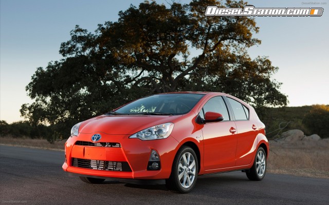 Toyota Prius c 2012 Widescreen Picture #30 Toyota Prius c 2012 Widescreen Picture #30