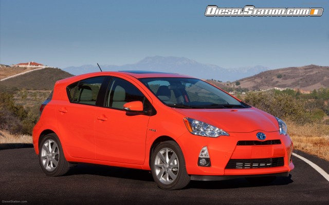 Toyota Prius c 2012 Widescreen Picture #42 Toyota Prius c 2012 Widescreen Picture #42