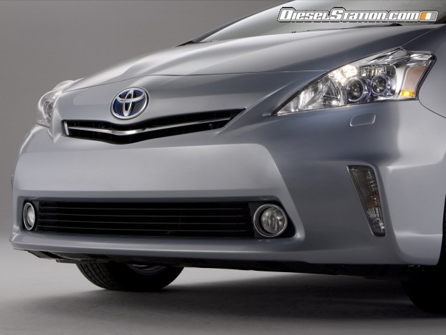 Toyota Prius v 2011pci Picture #13 Toyota Prius v 2011pci Picture #13