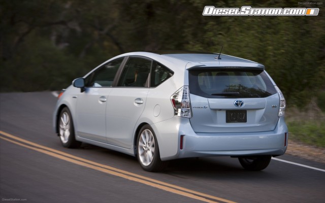 Toyota Prius v 2011pci Widescreen Picture #22 Toyota Prius v 2011pci Widescreen Picture #22