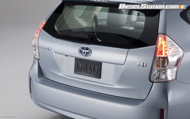 Toyota Prius v 2011pci Widescreen Picture #15 Toyota Prius v 2011pci Widescreen Picture #15