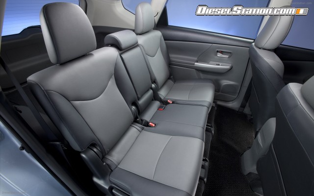 Toyota Prius v 2011pci Widescreen Picture #9 Toyota Prius v 2011pci Widescreen Picture #9