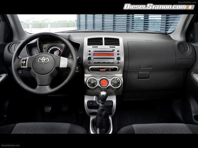 Toyota Urban Cruiser Picture #10 Toyota Urban Cruiser Picture #10
