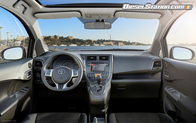 Toyota Verso S 2012 Widescreen Picture #0 Toyota Verso S 2012 Widescreen Picture #0