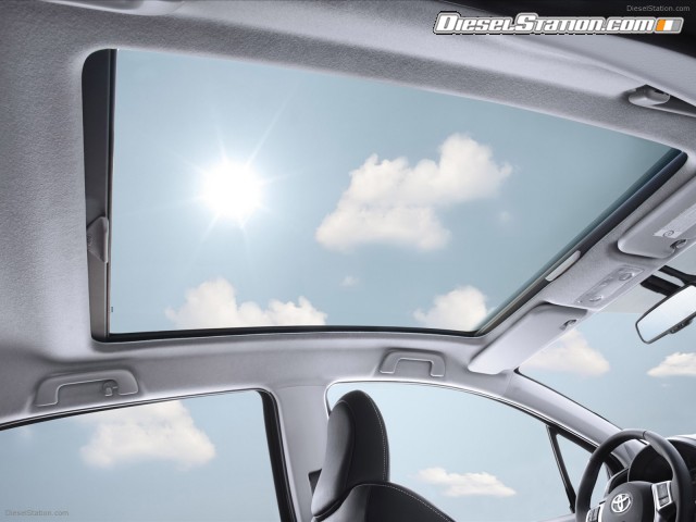 Toyota Yaris 2012 Picture #19 Toyota Yaris 2012 Picture #19