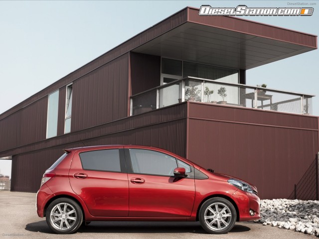 Toyota Yaris 2012 Picture #0 Toyota Yaris 2012 Picture #0