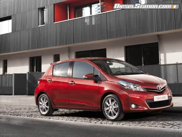 Toyota Yaris 2012 Picture #2 Toyota Yaris 2012 Picture #2