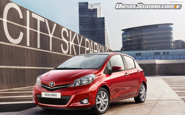 Toyota Yaris 2012 Widescreen Picture #5 Toyota Yaris 2012 Widescreen Picture #5