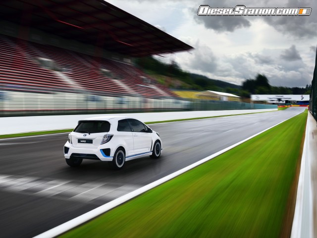 Toyota Yaris Hybrid R Concept Picture #14 Toyota Yaris Hybrid R Concept Picture #14